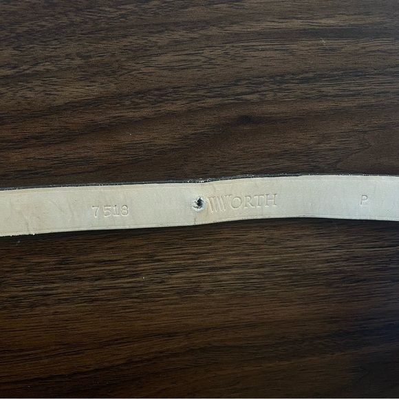 Vintage |Worth| Snakeskin Leather Belt with Brass Gold Buckle Size P #7518 - Picture 6 of 6